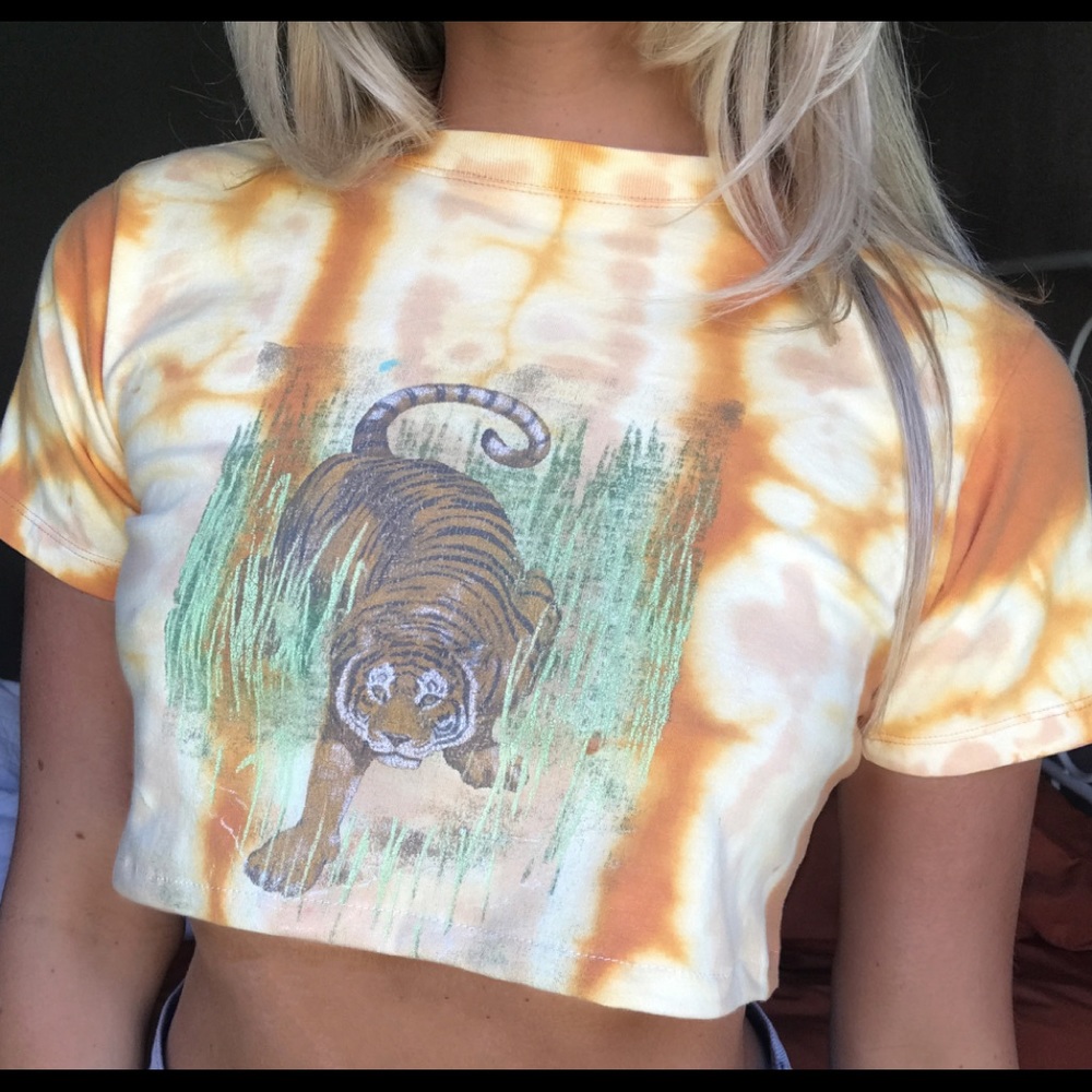 Reworked Acid Wash Cropped Tiger Baby Tee XS